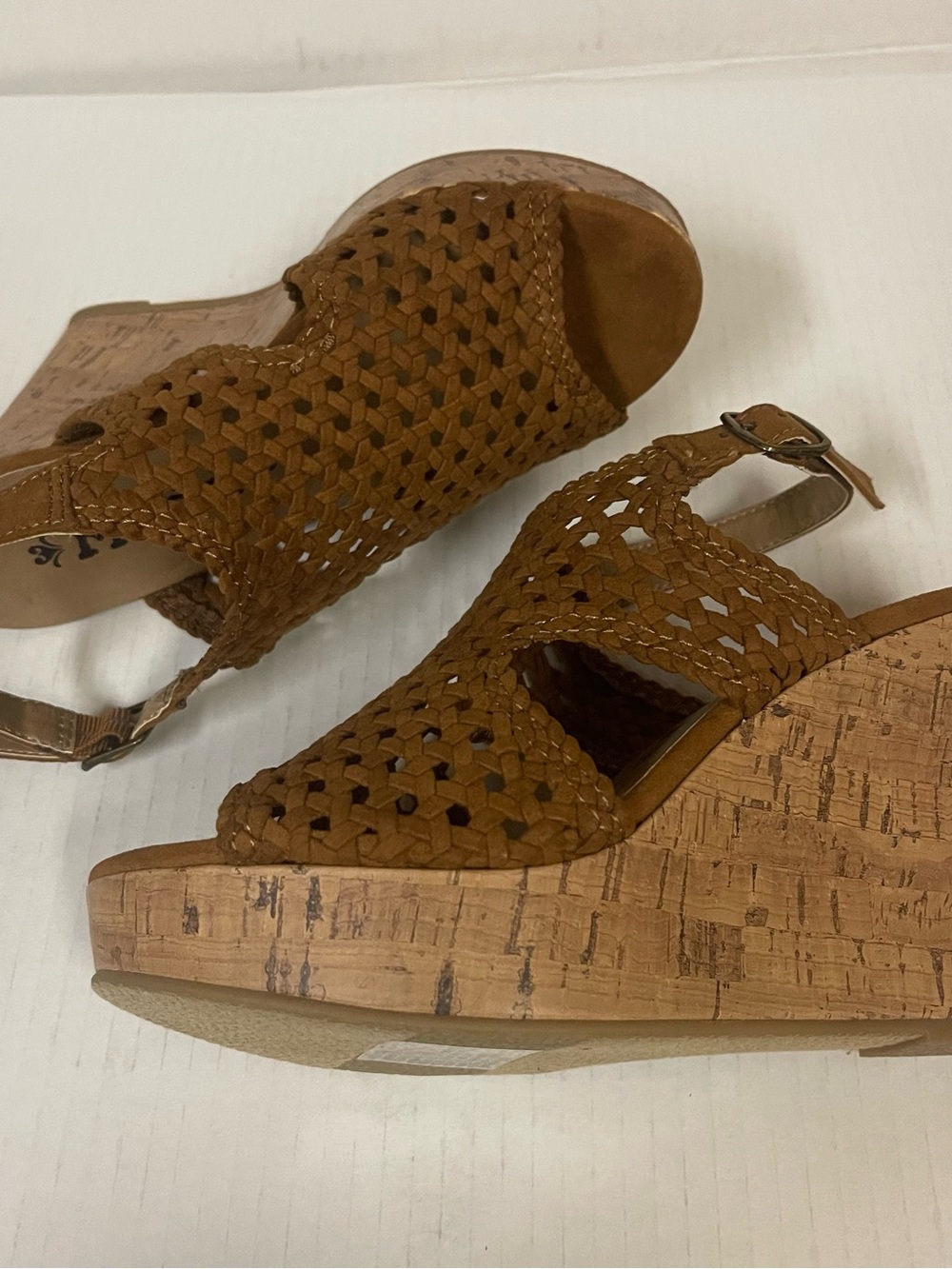 Mudd Women Size 5.5 Festival Cognac Woven Cork Wedge Sandals